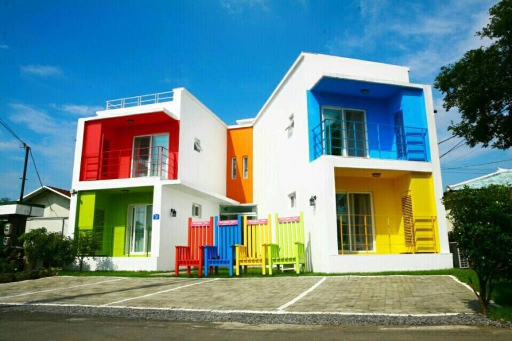 Cozy House & Tour Hotel Jeju Exterior photo